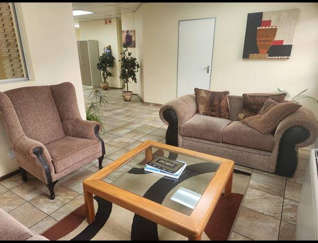 OFFICE PROPERTY TO RENT IN BOSKRUIN